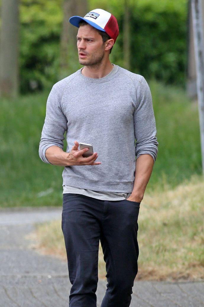 【华体会体育hth官方网站】建设路小学开展地震紧急疏散演练活动