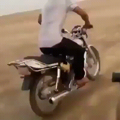 hth官网入口_
搞笑GIF段子:漂亮的烟花 带着扑灭的气息 (图6) hth官网入口_
搞笑GIF段子:漂亮的烟花 带着扑灭的气息 (图6)