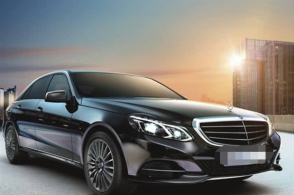 hth官网入口-
大学生做服务员是浪费人才吗?只要用心努力 服务员也会有成就(图2) hth官网入口