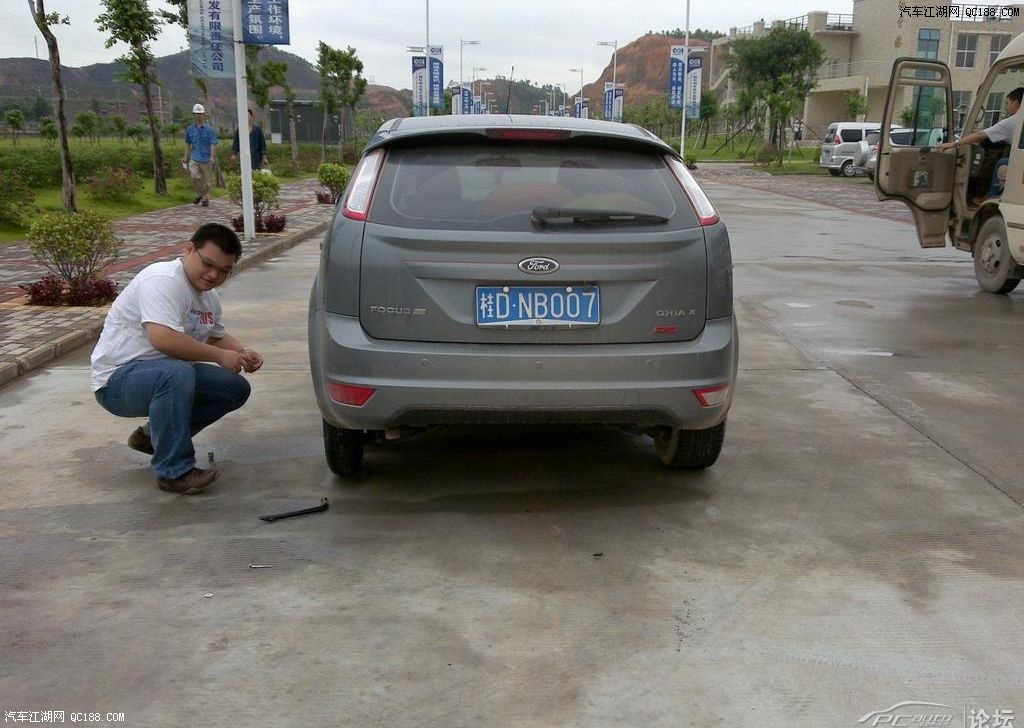 华体会体育hth官方网站_已到位!益玩游戏第一批抗击肺炎疫情物资已送抵武汉