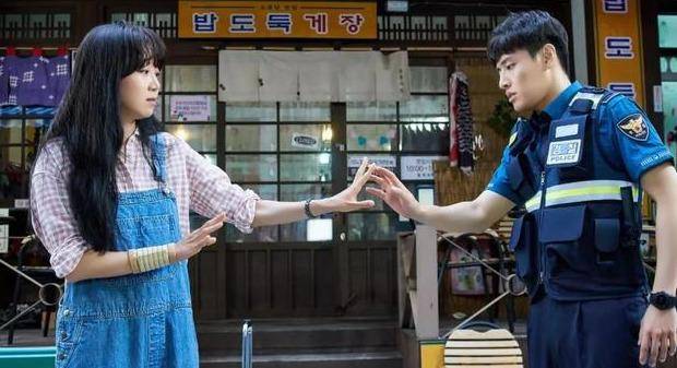 2019韩剧收视排名前十名单 好奇怪 韩剧收视第一在海内没听说过【华体会体育hth官方网站】(图7)
2019韩剧收视排名前十名单 好奇怪 韩剧收视第一在海内没听说过【华体会体育hth官方网站】(图7)