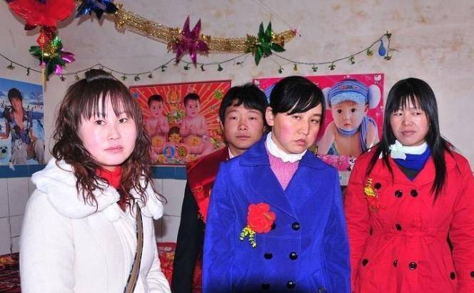 
农村俗语“原配心贴心 半路伉俪难到头” 对吗？这2点令人意外‘hth官网入口’(图4)