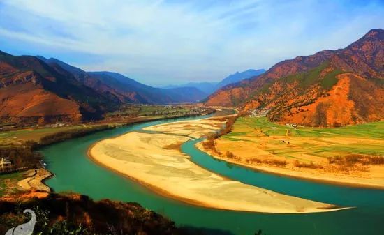 【华体会体育hth官方网站】准时“遇见”成都市沙湾路小学家长读书会顺利展开(图1) 华体会体育hth官方网站