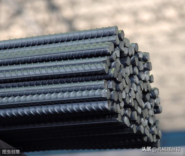 华体会体育hth官方网站:济源市天坛路幼儿园到下冶开展“情暖寒冬与爱同行”教育扶贫活动(图3) 华体会体育hth官方网站